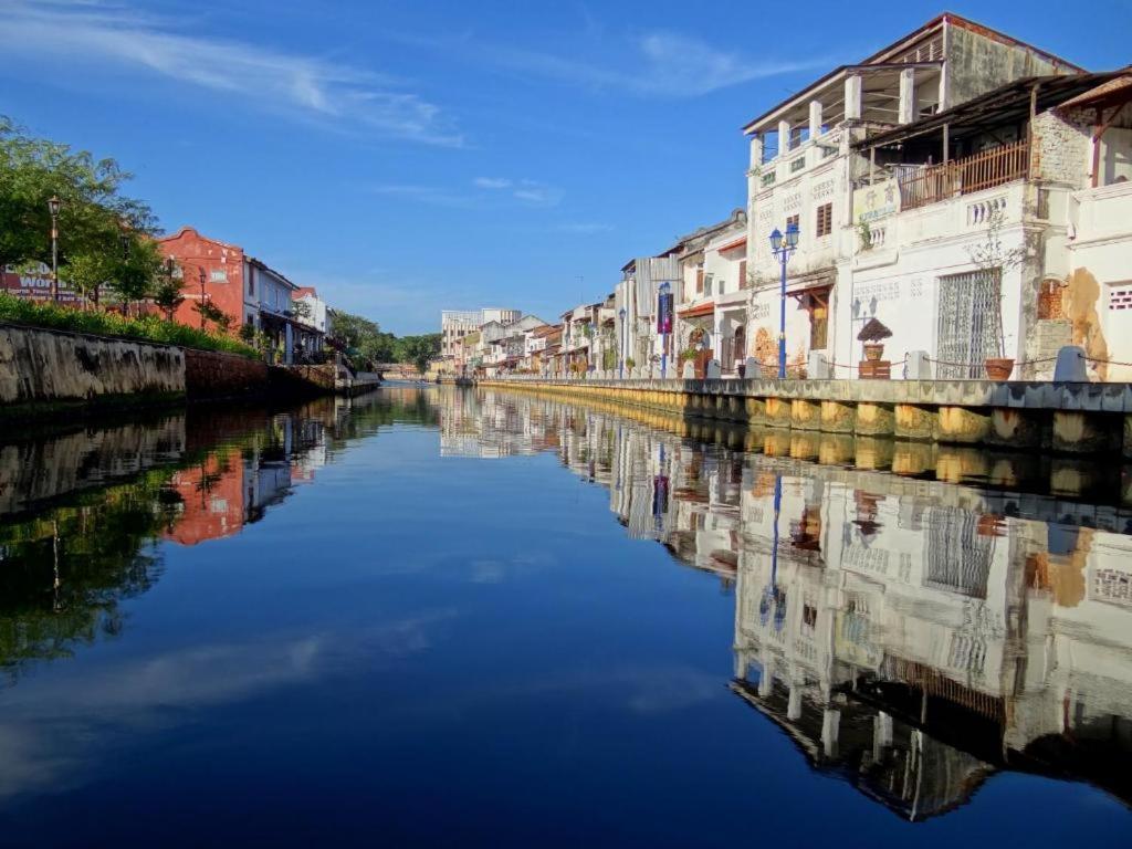 My Sweet Home Malacca Екстериор снимка